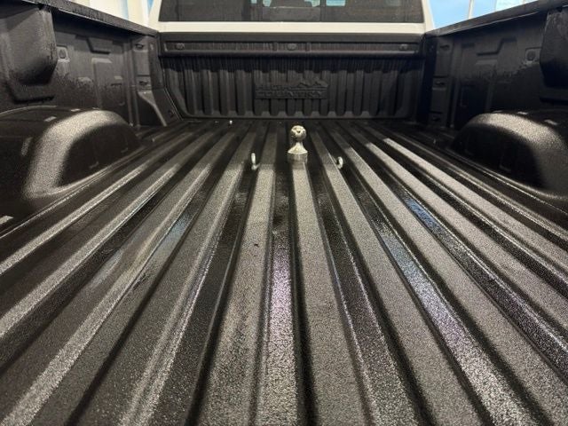 2024 Chevrolet Silverado 3500HD High Country
