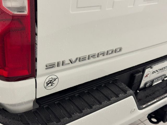2024 Chevrolet Silverado 3500HD High Country