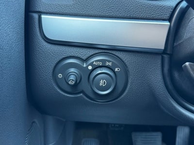 2004 Chevrolet SSR Base