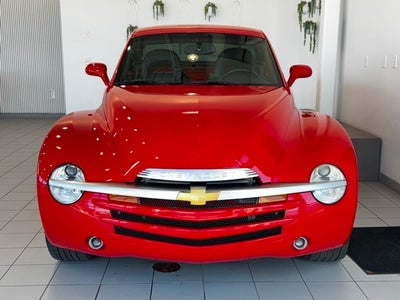 2004 Chevrolet SSR Base