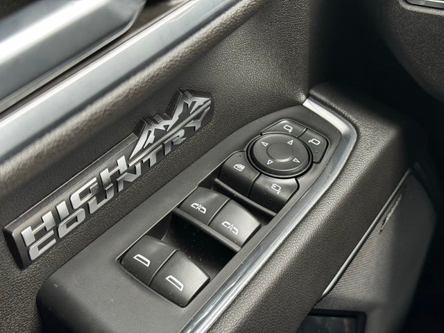 2022 Chevrolet Silverado 1500 High Country