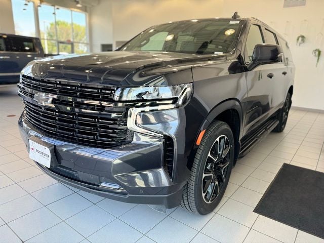2023 Chevrolet Suburban RST