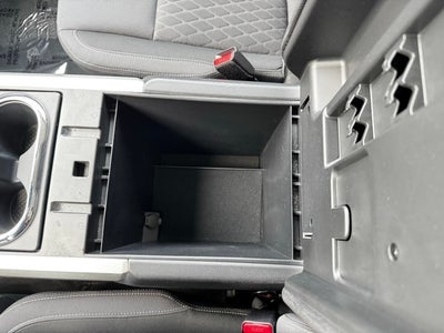 2020 Nissan Titan Base