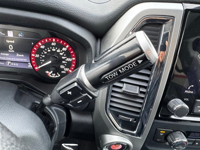 2020 Nissan Titan Base