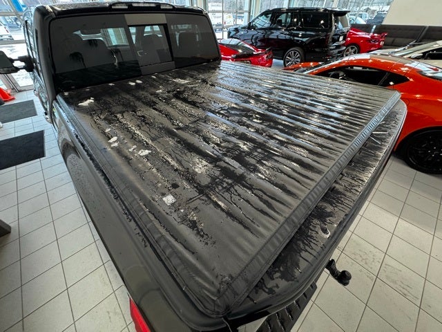 2020 Nissan Titan Base