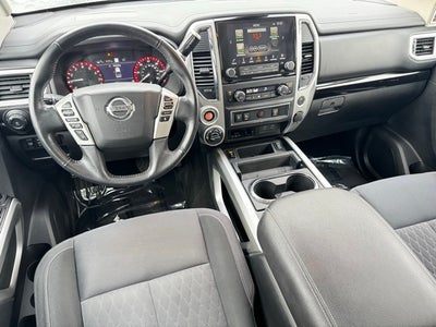 2020 Nissan Titan Base