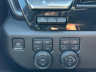 2025 Chevrolet Silverado 3500HD High Country