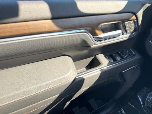 2025 Chevrolet Silverado 3500HD High Country