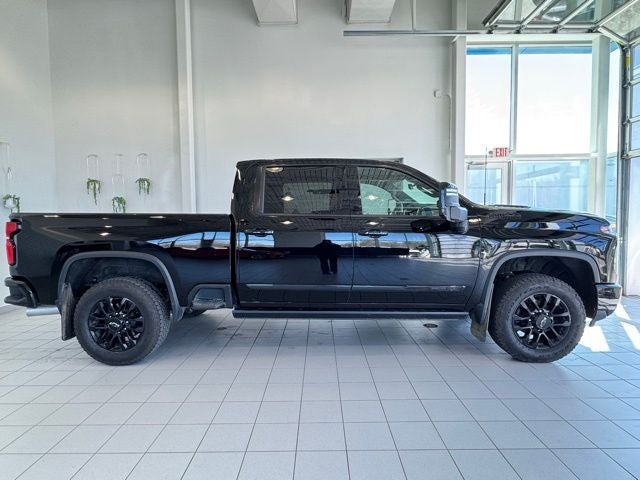 2025 Chevrolet Silverado 3500HD High Country