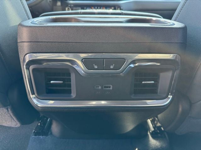 2025 Chevrolet Silverado 3500HD High Country