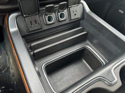2017 Chevrolet Silverado 1500 High Country