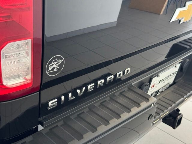 2017 Chevrolet Silverado 1500 High Country