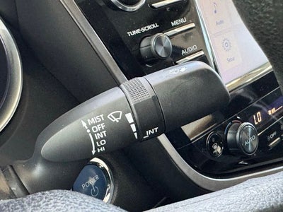 2018 Toyota Camry Hybrid LE