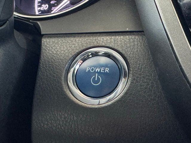 2018 Toyota Camry Hybrid LE