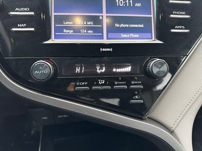 2020 Toyota Camry SE