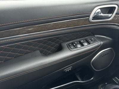 2020 Jeep Grand Cherokee Summit