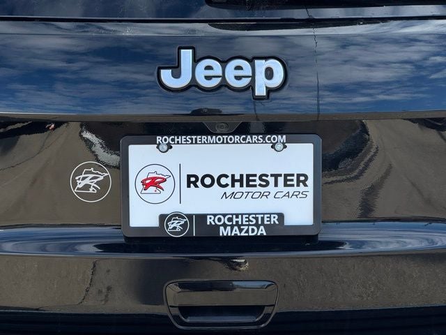 2020 Jeep Grand Cherokee Summit