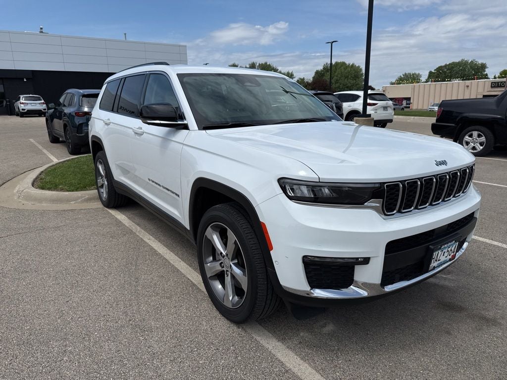 Used 2021 Jeep Grand Cherokee L Limited with VIN 1C4RJKBG8M8134353 for sale in Rochester, Minnesota