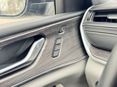 2021 Jeep Grand Cherokee L Overland