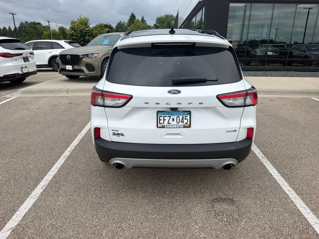 Used 2020 Ford Escape SE with VIN 1FMCU9G60LUA35131 for sale in Rochester, Minnesota