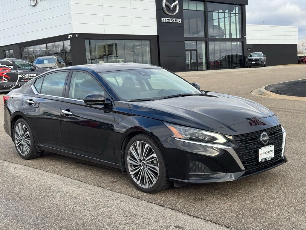 2023 Nissan Altima 2.5 SL