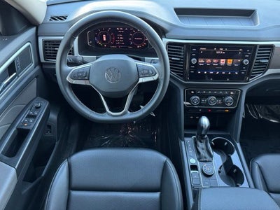 2023 Volkswagen Atlas 3.6L V6 SE w/Technology
