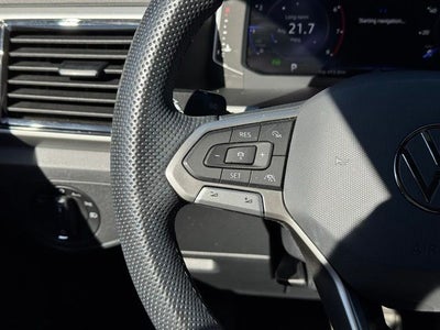 2022 Volkswagen Atlas Cross Sport 2.0T SEL R-Line