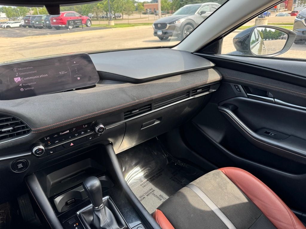 Used 2024 Mazda Mazda3 Carbon Turbo with VIN 3MZBPBXY7RM406554 for sale in Rochester, Minnesota