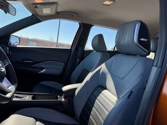 2022 Nissan Kicks SR