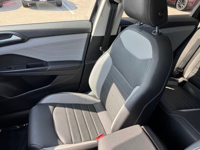 2024 Volkswagen Taos 1.5T SEL