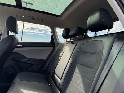 2023 Volkswagen Taos 1.5T SE FWD