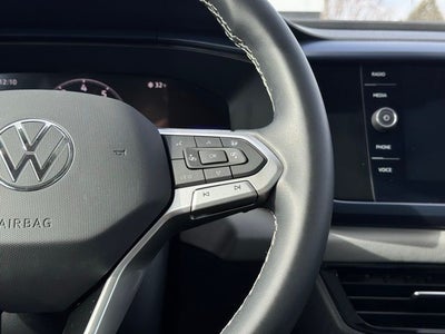2023 Volkswagen Taos 1.5T SE FWD