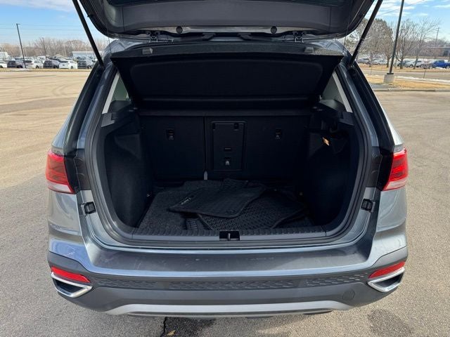 2023 Volkswagen Taos 1.5T SE FWD