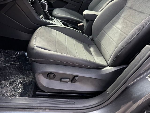 2023 Volkswagen Taos 1.5T SE FWD