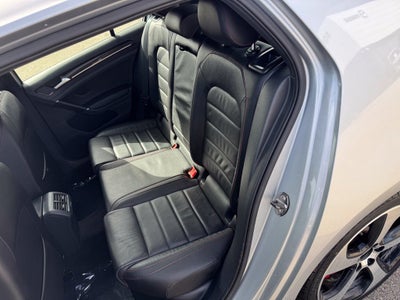 2017 Volkswagen Golf GTI SE
