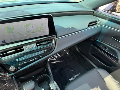 2025 Lexus ES 300h