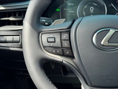 2025 Lexus ES 300h