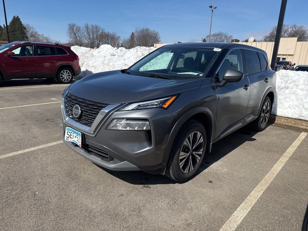 Used 2021 Nissan Rogue SV with VIN 5N1AT3BB3MC830922 for sale in Rochester, Minnesota