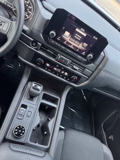 2025 Nissan Pathfinder S