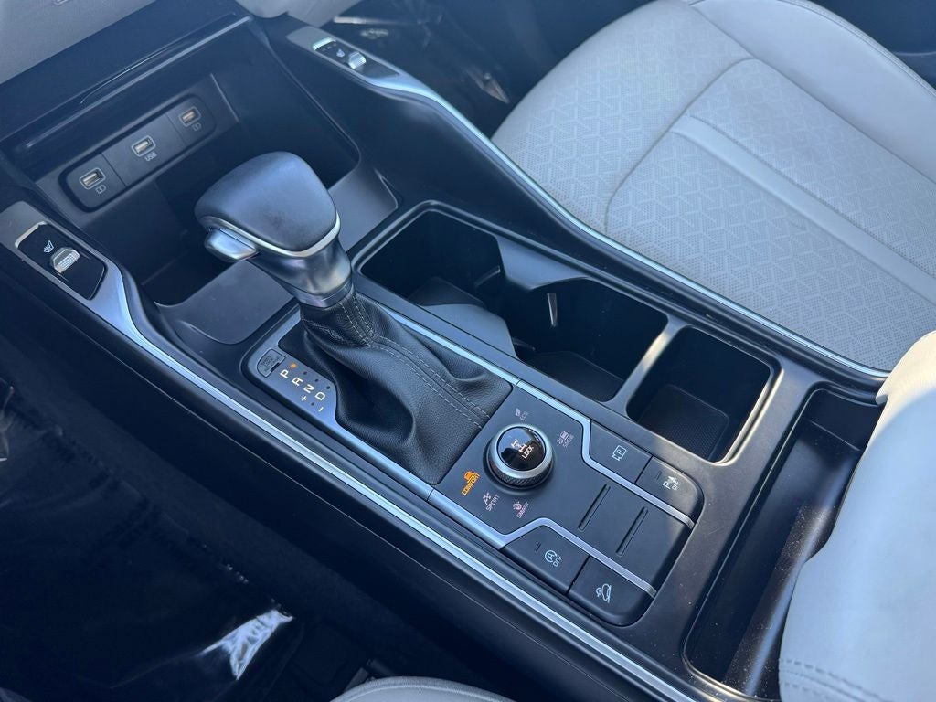 2022 Kia Sorento X-Line S - Photo 13