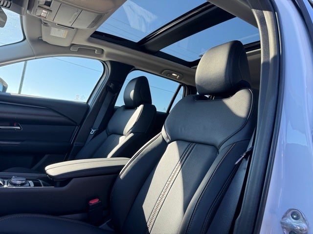 2025 Mazda Mazda CX-50 Hybrid Premium