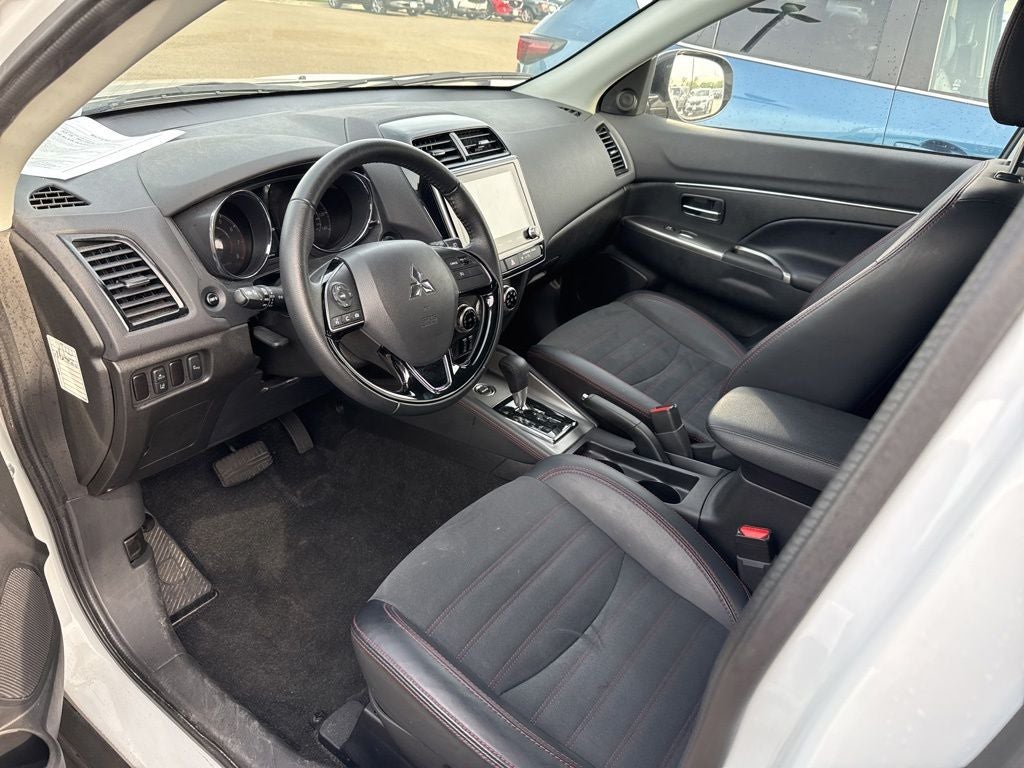 2025 Mitsubishi Outlander Sport 2.0 ES