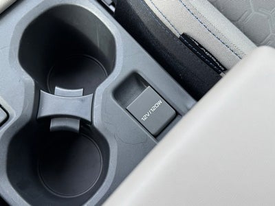 2025 Subaru Forester Base