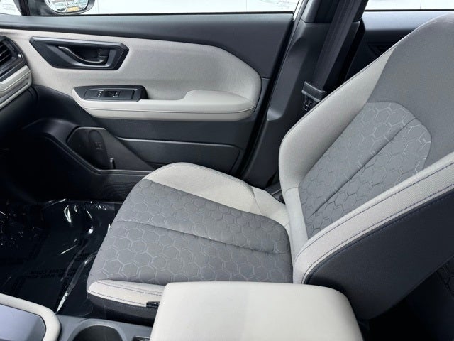 2025 Subaru Forester Base