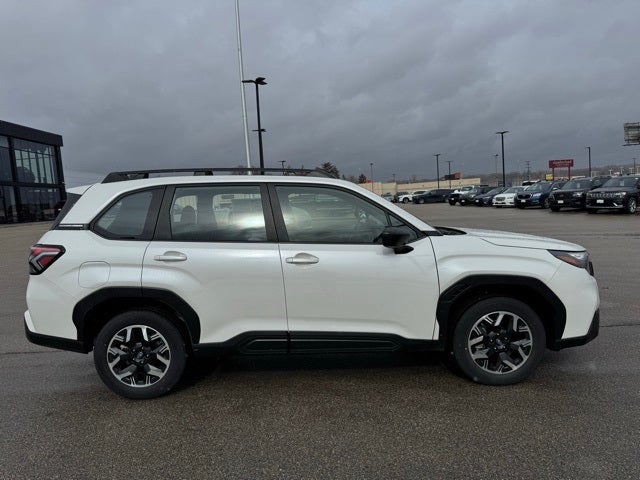 2025 Subaru Forester Base