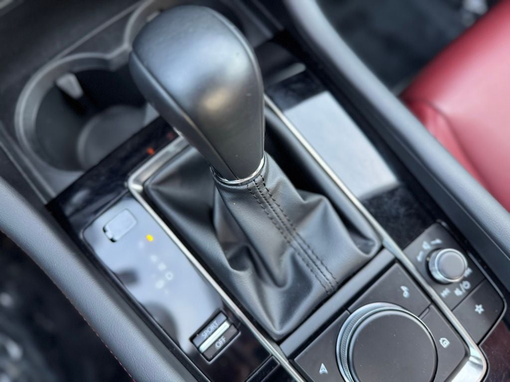 2023 Mazda Mazda3 2.5 S Carbon Edition