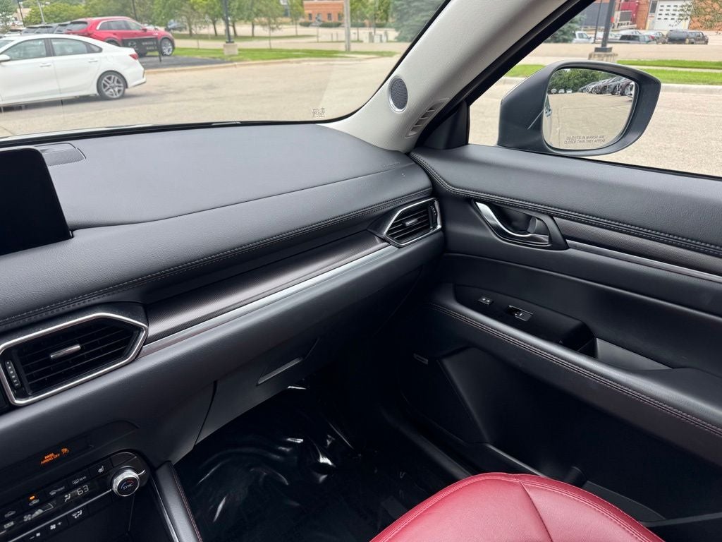2021 Mazda Mazda CX-5 Carbon Edition