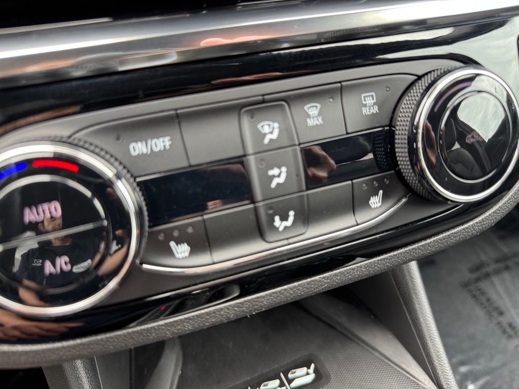 2024 Buick Envista Sport Touring FWD