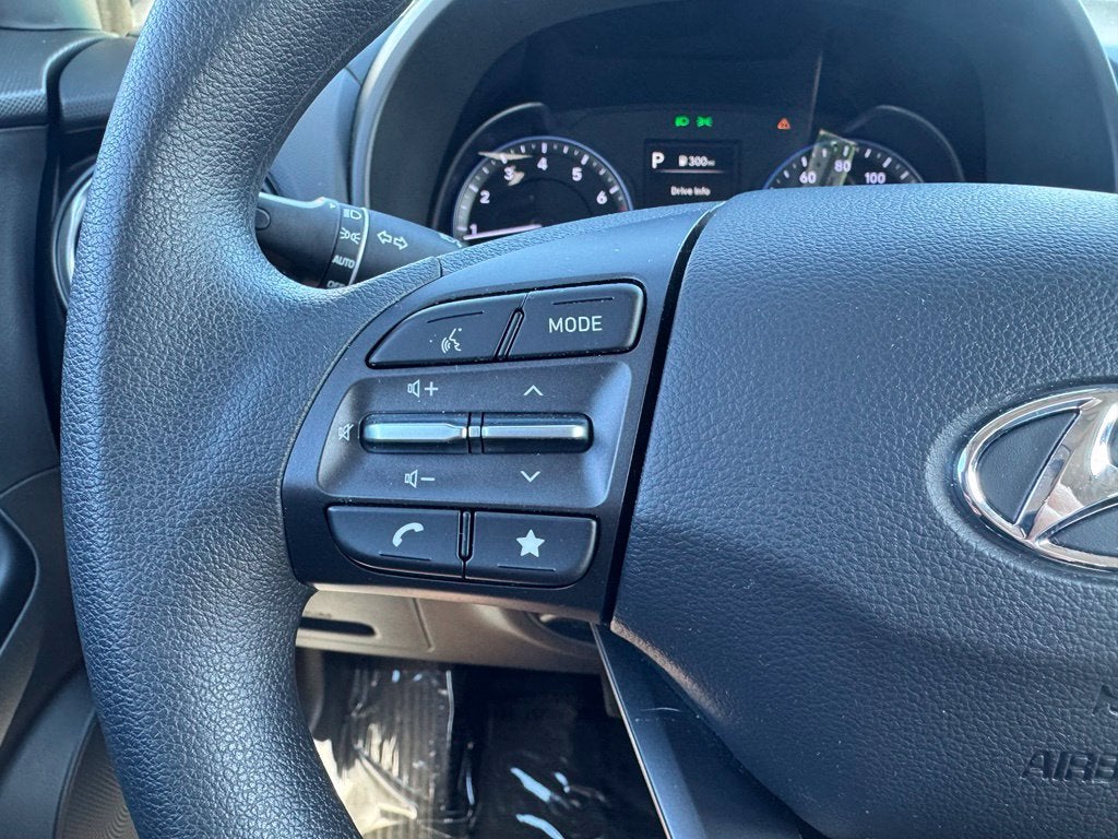 2023 Hyundai Kona SE