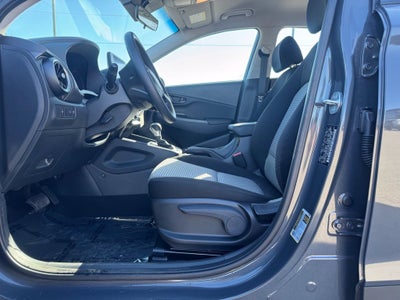 2023 Hyundai Kona SE